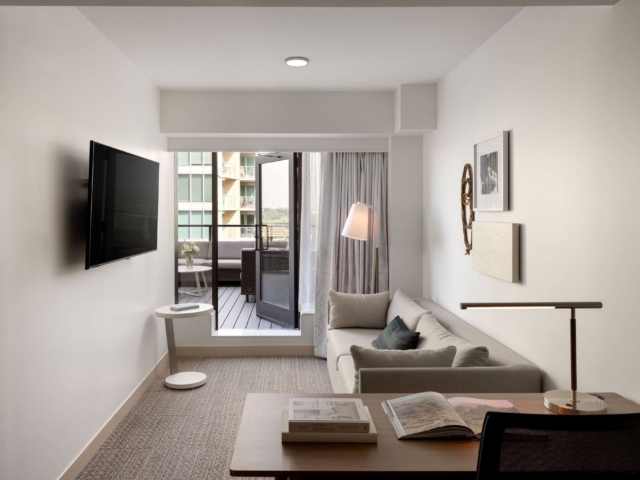 Element by Westin guest room
