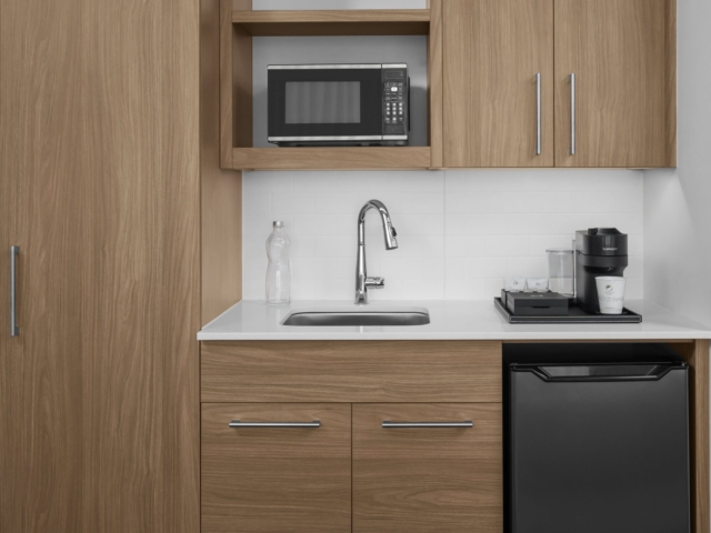 Element by Westin guest room with kitchen